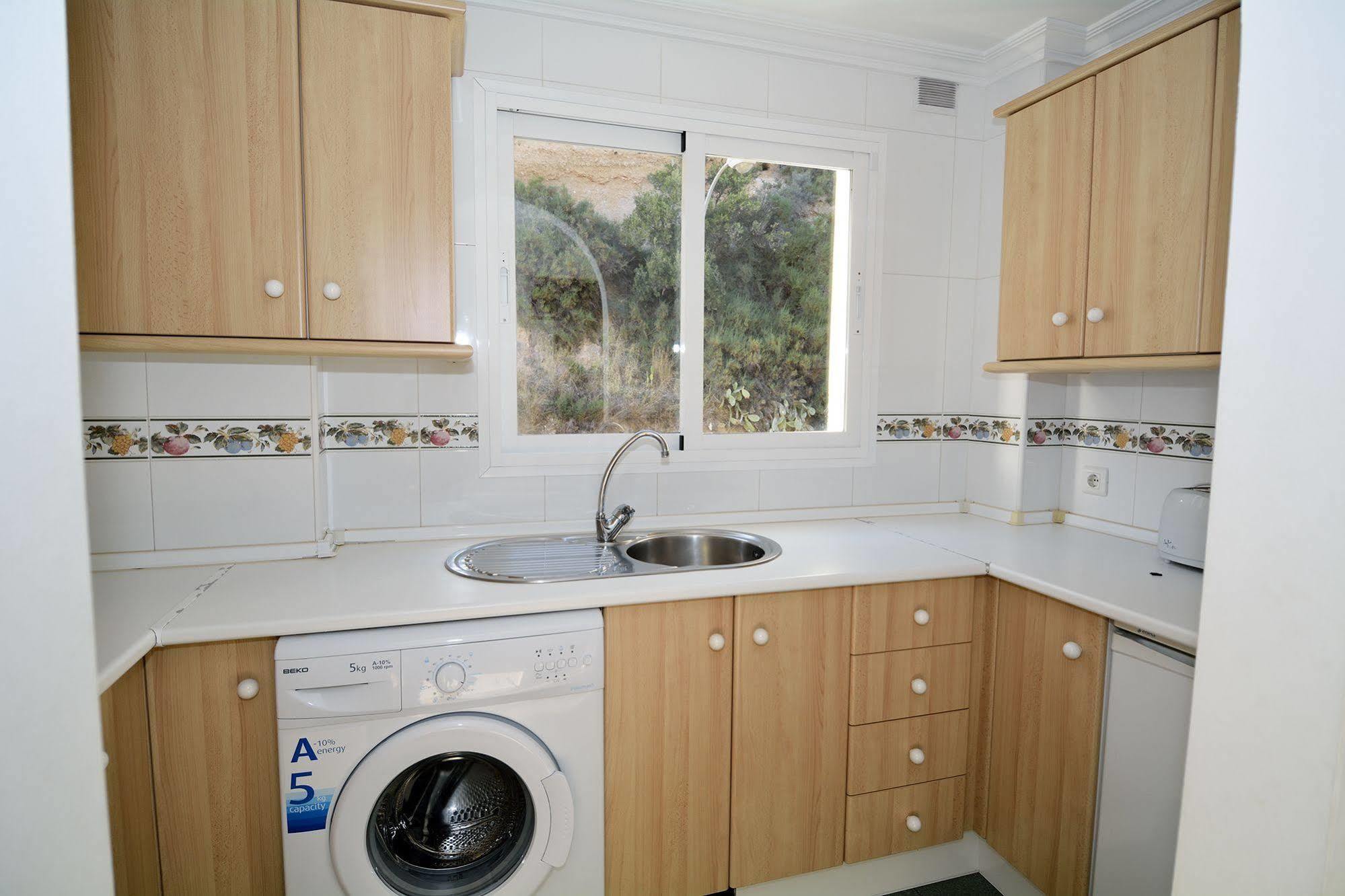 Apartamentos Hc Burriana Playa Nerja Ngoại thất bức ảnh
