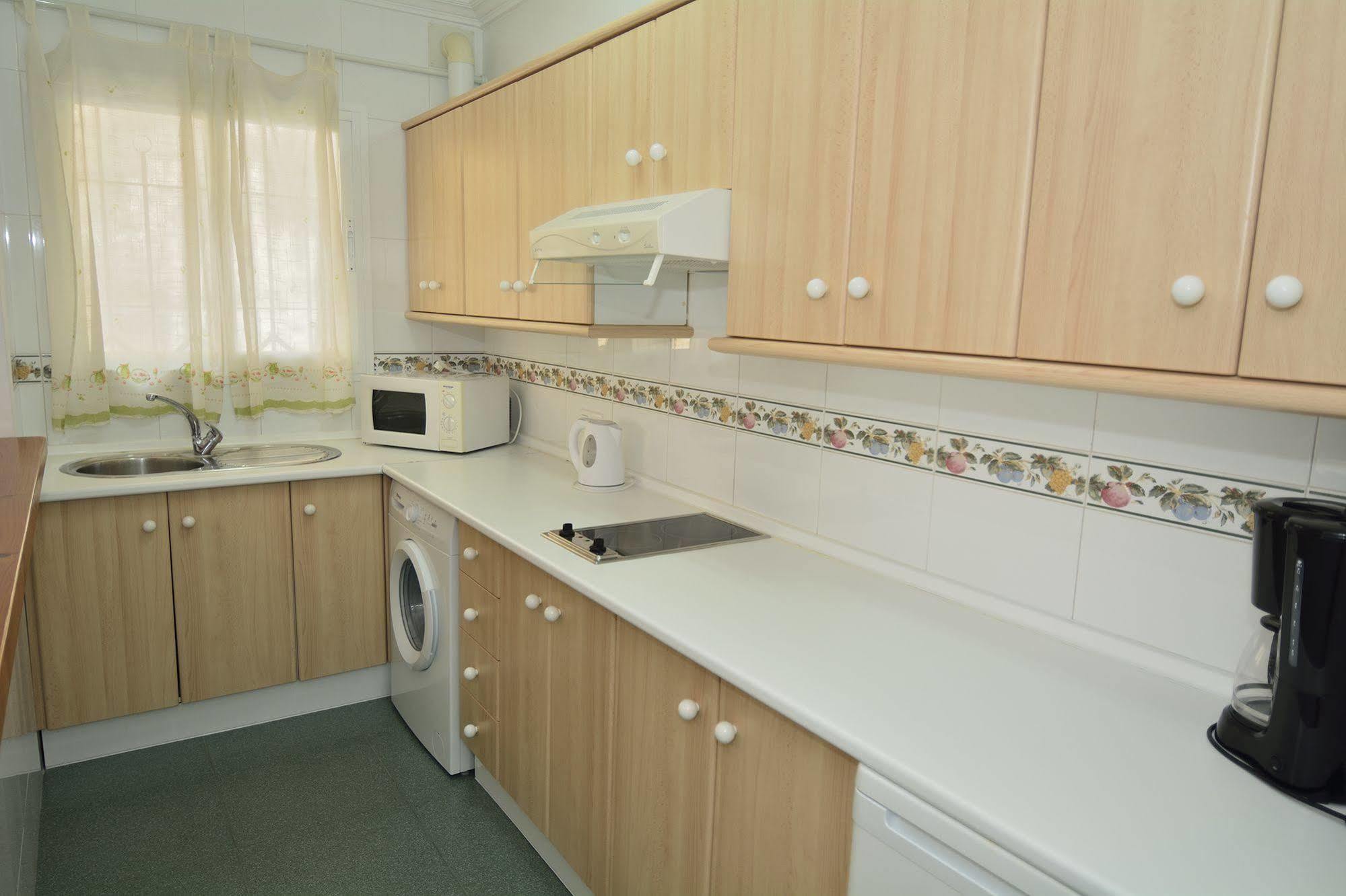 Apartamentos Hc Burriana Playa Nerja Ngoại thất bức ảnh